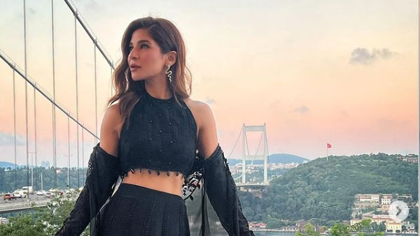 Ayesha Omar’s Film Debut