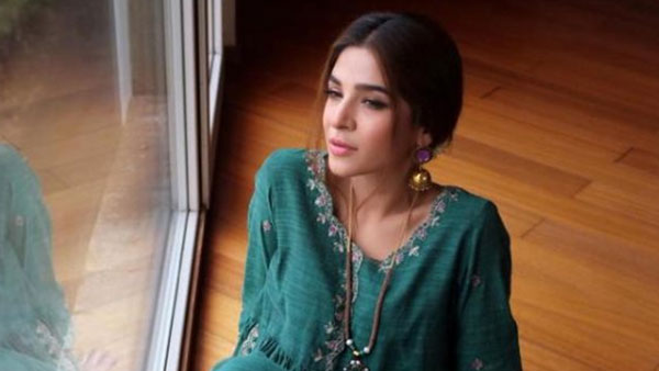 Ayesha Omar’s Music Albums