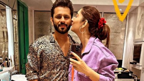 Disha Parmar Shares A Mushy Pic With Rahul Vaidya