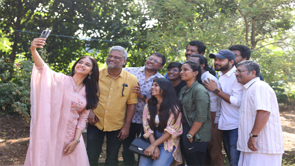 Raghuthatha Team