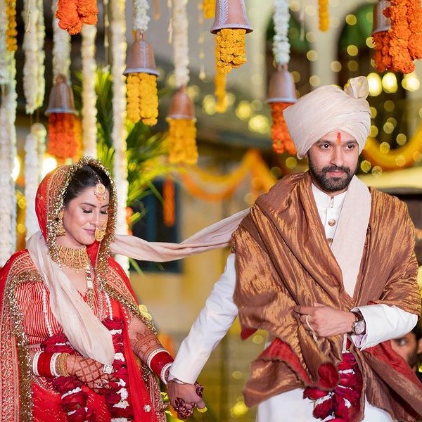 Vikrant Massey and Sheetal Thakur