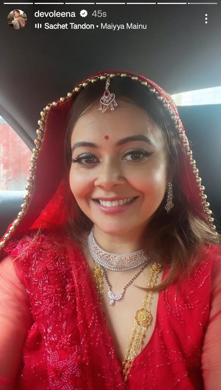 Devoleena flaunts her mangalsutra