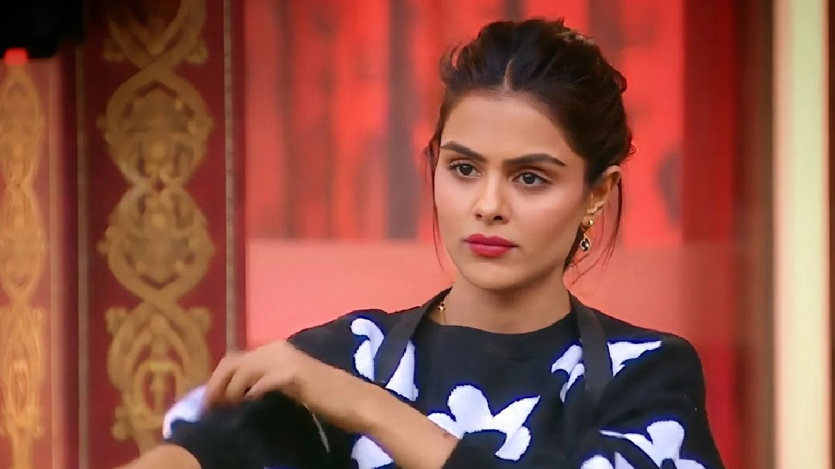 Priyanka Choudhary To Make Her Big Bollywood Debut Opposite Shah Rukh Khan?