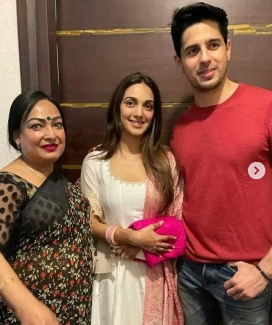 sid kiara delhi pics sid kiara delhi pics