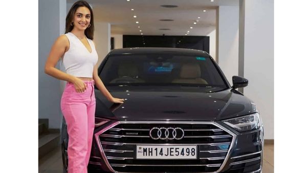kiara advani cars