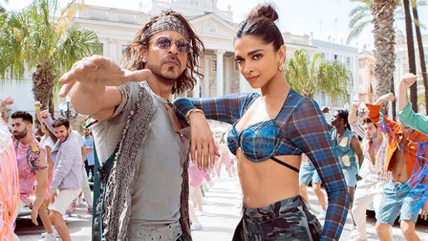 Box Office: SRK’s Pathaan Enters 400 Club In Second Weekend Box Office: SRK’s Pathaan Enters 400 Club In Second Weekend