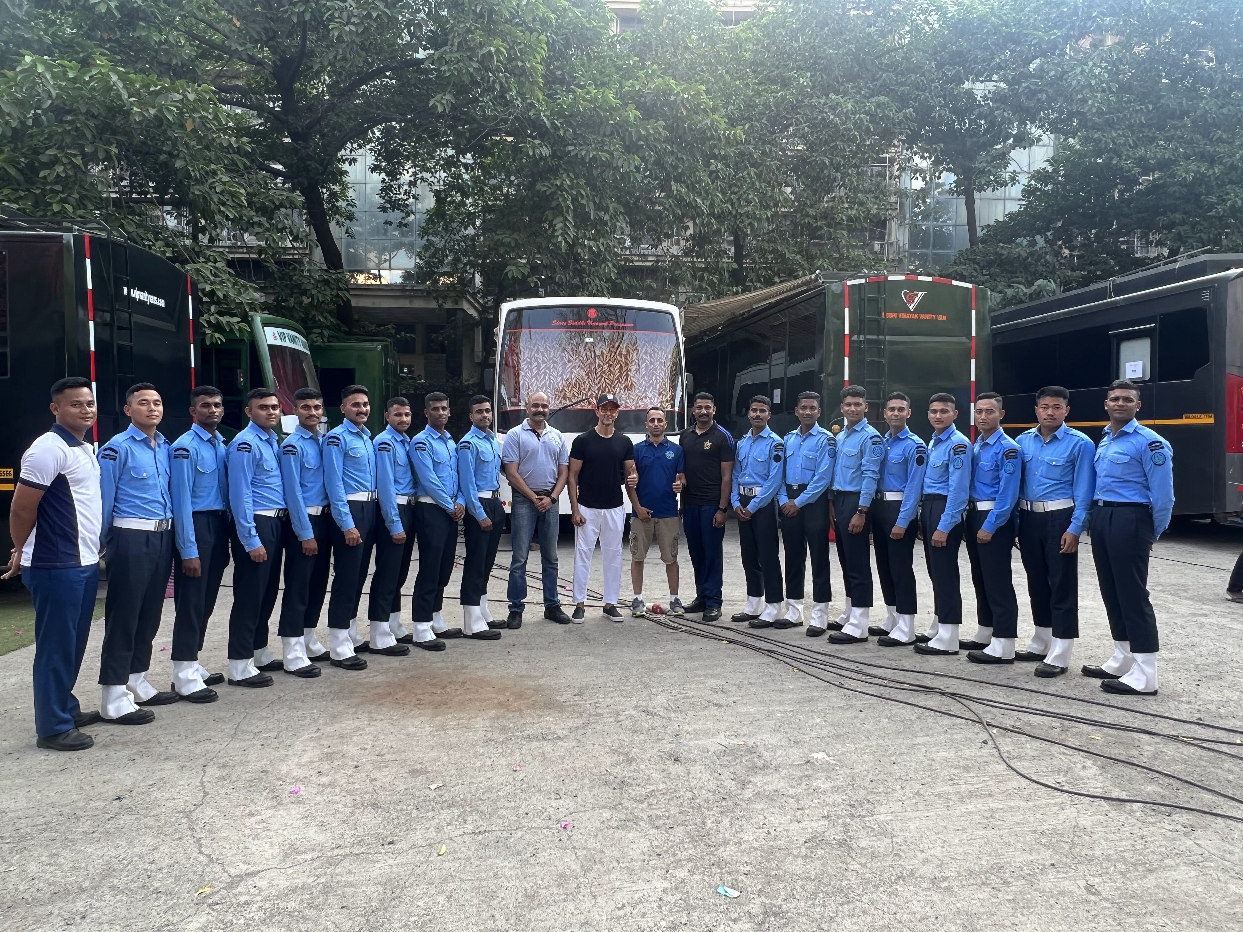 'Fighter' Hrithik Roshan Meets Real-Life Cadets From Indian Air Force