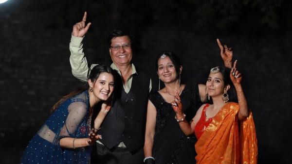 Ajooni Ayushi Khurana Shoaib Ibrahim