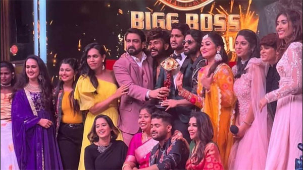 Akhil Marar Wins 50 Lakhs & Astonishing Luxury Gift Akhil Marar Wins 50 Lakhs & Astonishing Luxury Gift