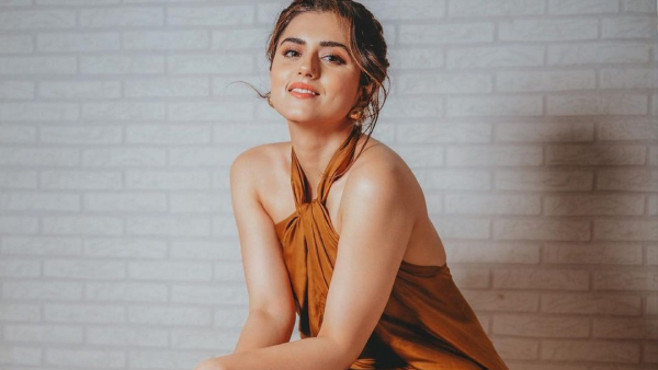 exclusive-interview-ridhi-dogra-talks-about-her-5-releases-in-2023-jawan-shahrukh-khan-barun-sobti