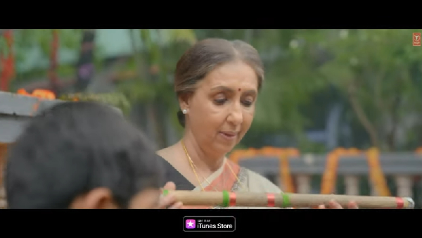 T-Series Jai Jai Radha Raman Hari Bol Sung By Kavita Seth