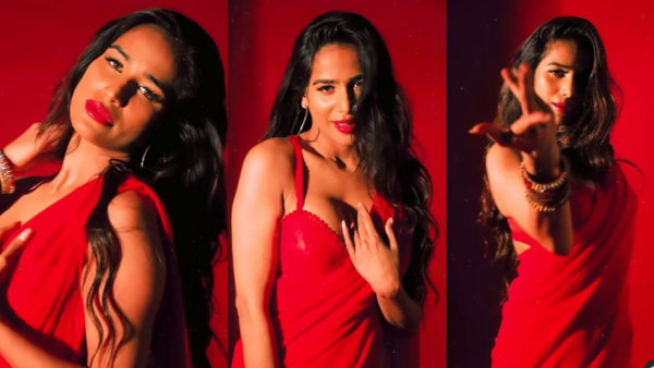 Poonam Pandey In Red Saree