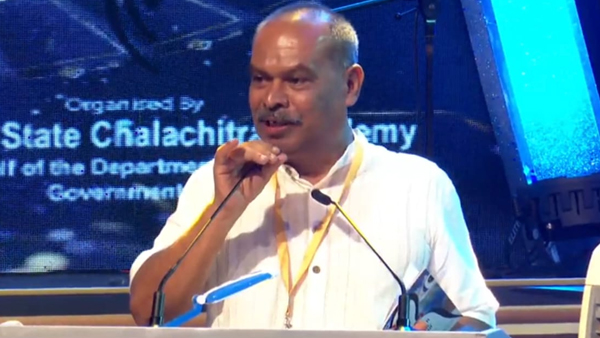 Alenciers Female Statuette Statement Sparks Controversy Alenciers Female Statuette Statement Sparks Controversy