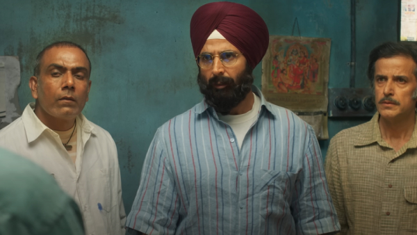 Mission Raniganj Day 2 Advance Booking OUT