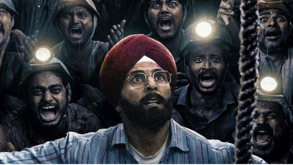 Mission Raniganj Review 1 Mission Raniganj Review 1