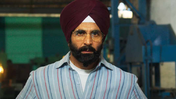 Mission Raniganj Twitter Review OUT