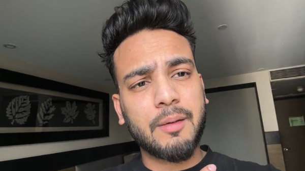 Elvish Yadav REACTS To FIR Against Him