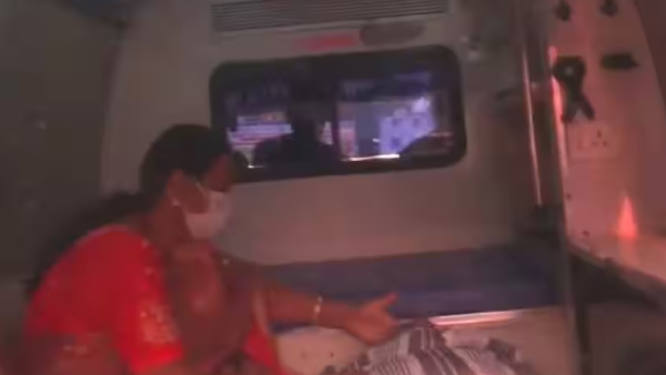 Vijayakanth’s Wife Premalatha Breaks Into Tears