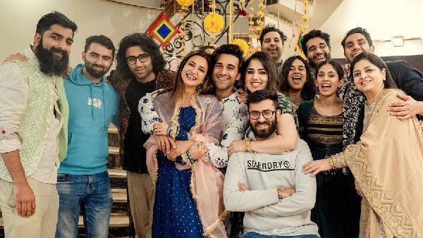 Pulkit & Kriti Get Engaged In Intimate Ceremony Pulkit & Kriti Get Engaged In Intimate Ceremony