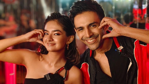 Anushka Sen, Kartik Aaryan