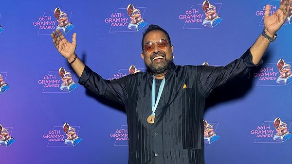 Shankar Mahadevan & Zakir Hussains Shakti Takes Home Grammy Shankar Mahadevan & Zakir Hussains Shakti Takes Home Grammy