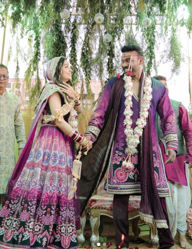 Divya Agarwal Gets Married To Apurva Padgaonkar