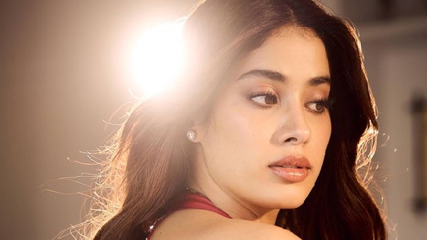 Mr amp amp Mrs Mahi Janhvi Kapoor Leaves Everyone In Awe