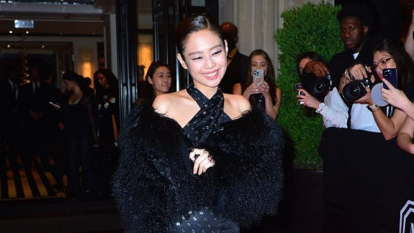 BLACKPINK s Jennie Met Gala 2024 look