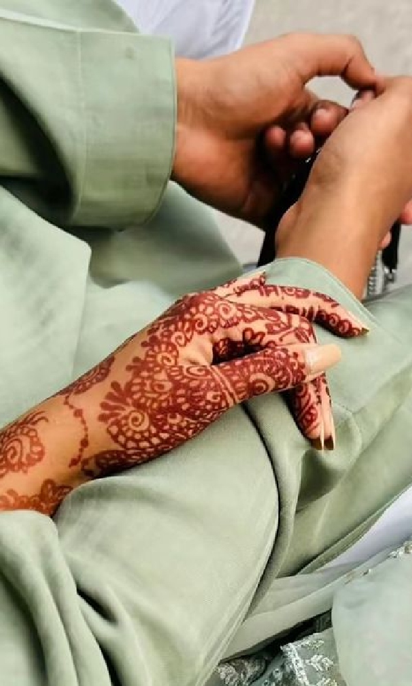 Munawar-Mehzabeen s First Pic From Wedding Out Munawar-Mehzabeen s First Pic From Wedding Out