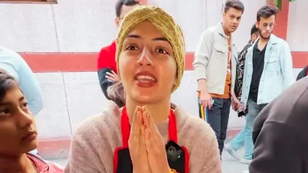 Chandrika Dixit Vada Pav Girl Bigg Boss OTT 3 Chandrika Dixit Vada Pav Girl Bigg Boss OTT 3