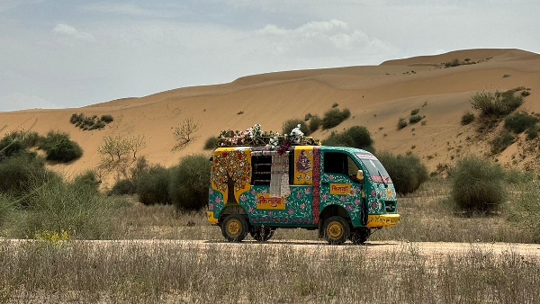 Suhagan Chudail Debchandrima Singha On Learning Van Driving