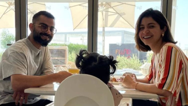 Virat Kohli Celebrates India s T20 Win With Family