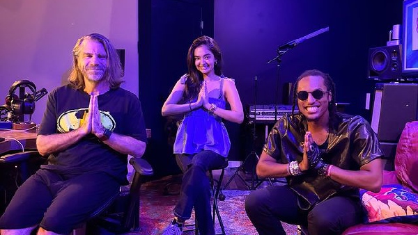 India is so lucky to have you Grammy-Awardee Ken Lewis