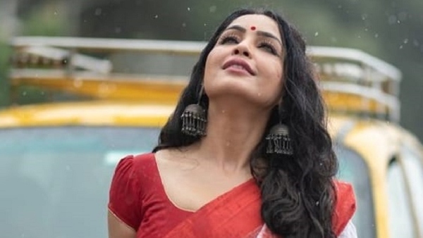 Bhabiji Ghar Par Hain Shubhangi Atre s Monsoon Photoshoot