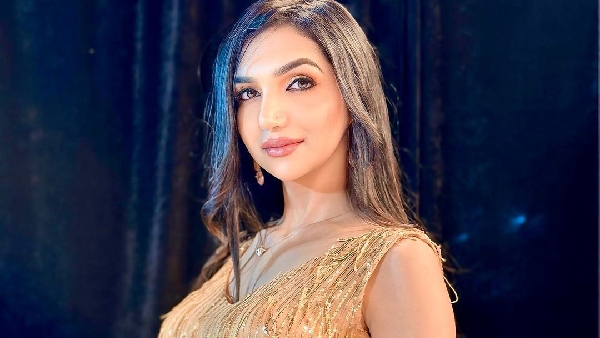 Bigg Boss Star Kriti Verma Flaunts Toned Leg