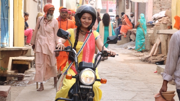 Bisht Rides Moped For Mishri Bisht Rides Moped For Mishri