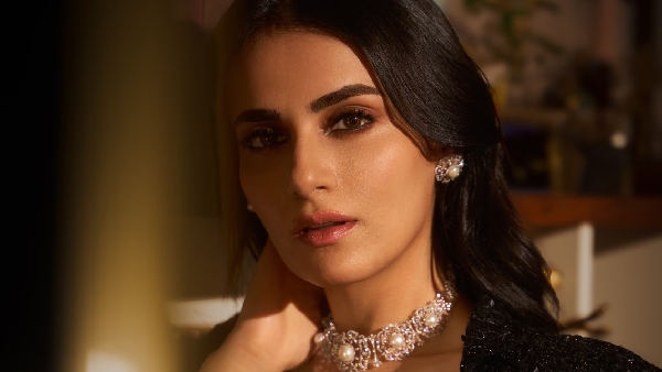 Sarfira Akshay Kumar Heaps Praises On His Co-Star Radhikka