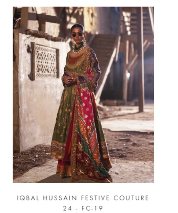 Anant-Radhika Wedding Sara Ali Khan In Pakistani Couture Anant-Radhika Wedding Sara Ali Khan In Pakistani Couture