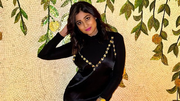 Shamita Shetty Hits The Gym For First Time Post Her Surgery Shamita Shetty Hits The Gym For First Time Post Her Surgery