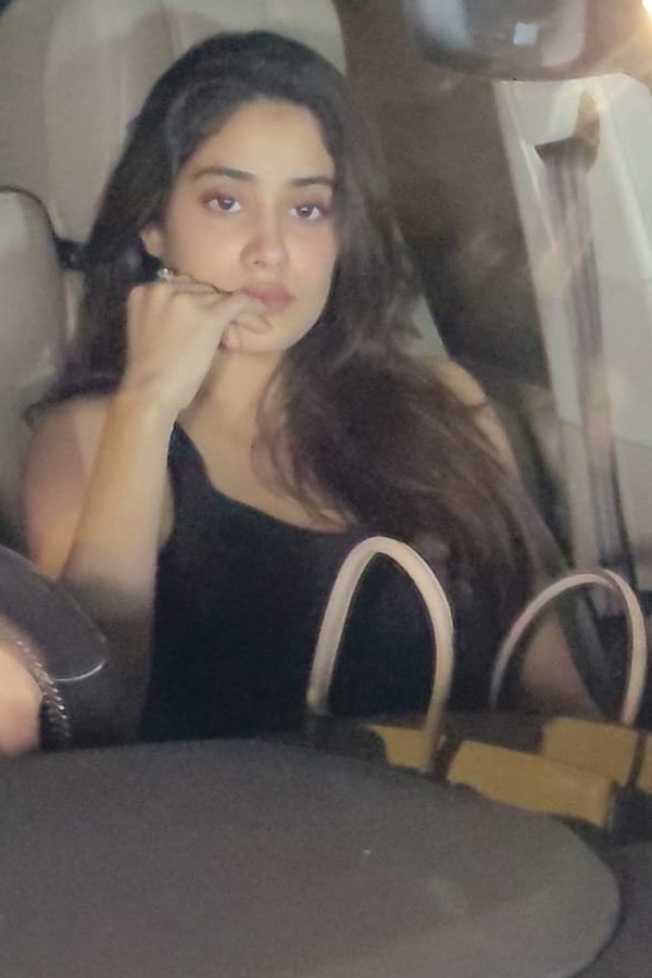 Janhvi Kapoor Ring Janhvi Kapoor Ring