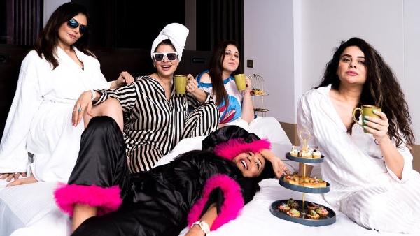 Munisha Khatwani On Friendship Day Munisha Khatwani On Friendship Day