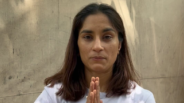 Vinesh Phogat Announces Retirement From Wrestling Vinesh Phogat Announces Retirement From Wrestling
