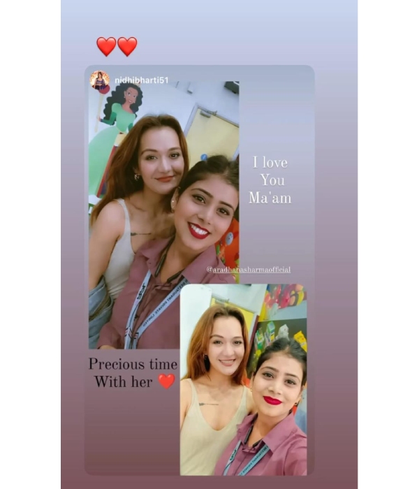 Fans Meet Their Favourite Star Aradhana Sharma in Ranchi