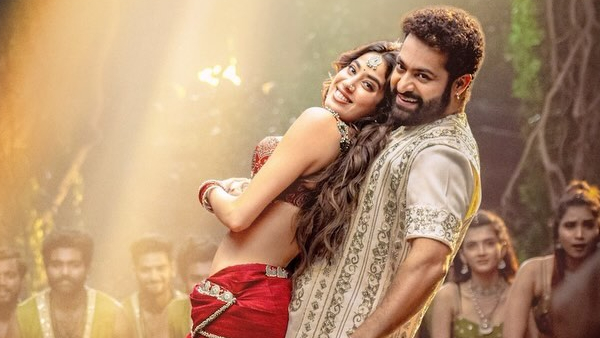 Devara Hindi Box Office Collection Day 1 Prediction Devara Hindi Box Office Collection Day 1 Prediction