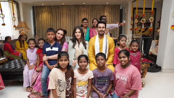 Bollywood Celebrities Honour Ganesh Chaturthi Together