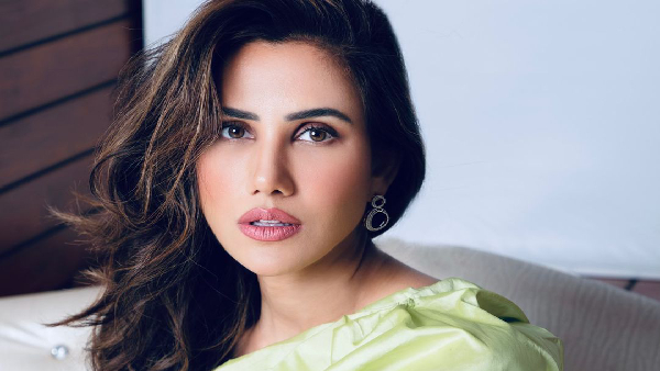 Sonnalli Seygall s Comeback In Jo Tera Hai Wo Mera Hai Sonnalli Seygall s Comeback In Jo Tera Hai Wo Mera Hai