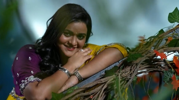 Rohini Enters The House With A Comedy AV