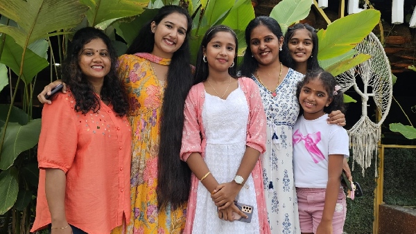 Josh Creators Gather at Cafe 1 AM An Evening of Creativity