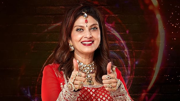 Bigg Boss Marathi 5 Varsha Usgaonkar Fees Revealed