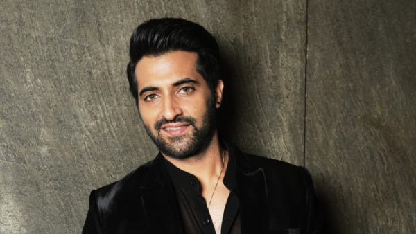 Akshay Gets Candid On Sunny Sanskari Ki Tulsi Kumari Shoot